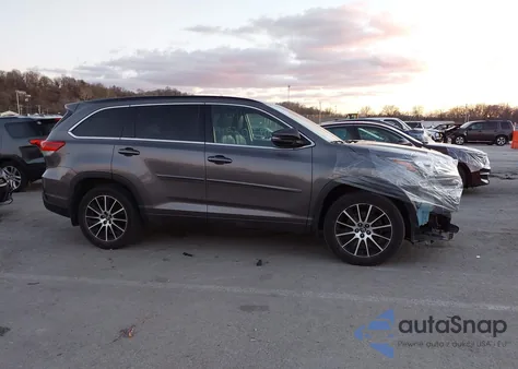 2017 Toyota Highlander Se из США, поврежденный, VIN 5TDJZRFH5HS409115